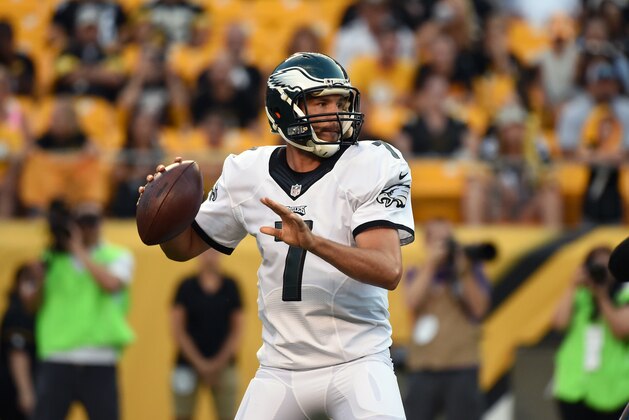PITTSBURGH, PA - AUGUST 18: Quarterback Sam Bradford #7 of the Philadelphia Eagles passes during a National Football League preseason game against the Pittsburgh Steelers at Heinz Field on August 18, 2016 in Pittsburgh, Pennsylvania. The Eagles defeated the Steelers 17-0. (Photo by George Gojkovich/Getty Images)
