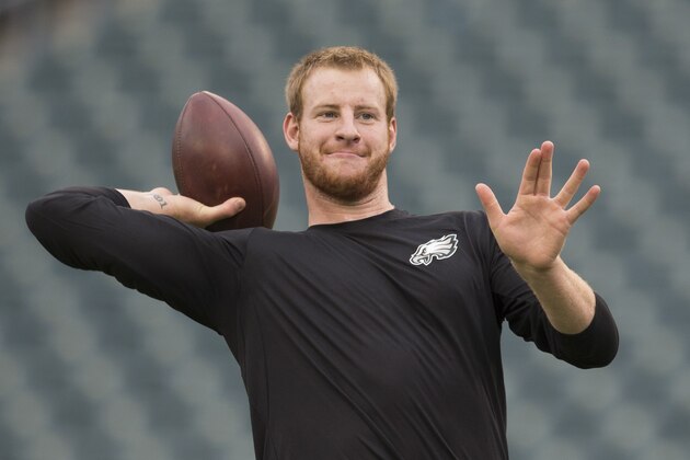 PHILADELPHIA, PA - SEPTEMBER 1: Carson Wentz #11 of the Philadelphia Eagles warms up prior to the game against the New York Jets at Lincoln Financial Field on September 1, 2016 in Philadelphia, Pennsylvania. The Eagles defeated the Jets 14-6. (Photo by Mitchell Leff/Getty Images)