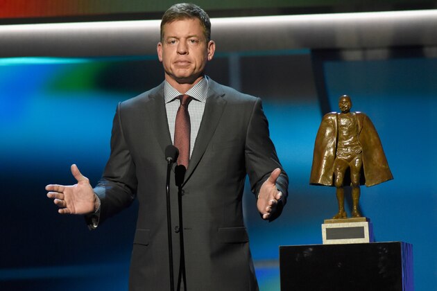 SAN FRANCISCO, CA - FEBRUARY 06: Former NFL player Troy Aikman speaks onstage during the 5th Annual NFL Honors at Bill Graham Civic Auditorium on February 6, 2016 in San Francisco, California.  (Photo by Tim Mosenfelder/Getty Images)
