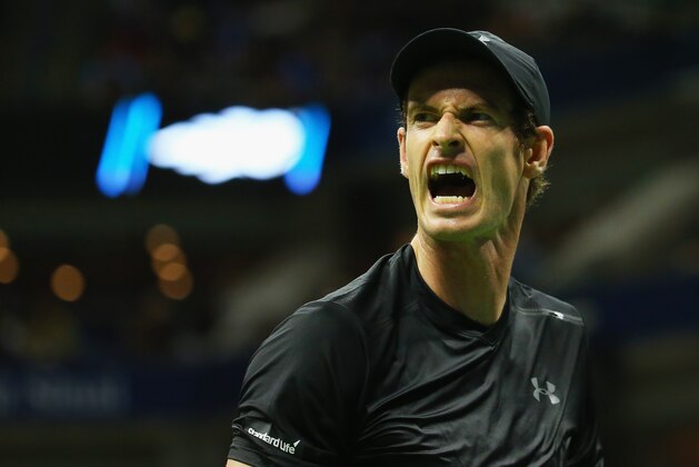 NEW YORK, NY - SEPTEMBER 05:  Andy Murray of Great Britain reacts against Grigor Dimitrov of Bulgaria during his fourth round Men's Singles match on Day Eight of the 2016 US Open at the USTA Billie Jean King National Tennis Center on September 5, 2016 in the Queens borough of New York City.  (Photo by Mike Stobe/Getty Images for USTA)