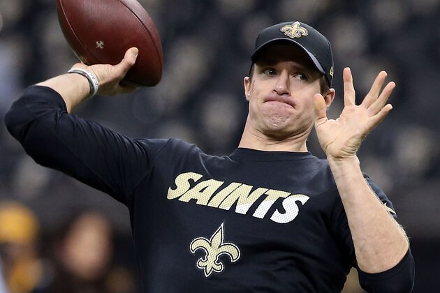 NEW ORLEANS, LA - DECEMBER 06:  Drew Brees #9 of the New Orleans Saints warms up before his team plays the Carolina Panthers at the Mercedes-Benz Superdome on December 6, 2015 in New Orleans, Louisiana.  (Photo by Sean Gardner/Getty Images)