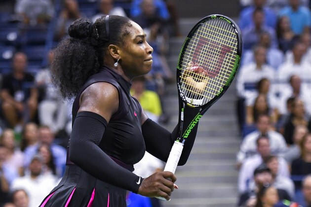Serena Williams of United States celebrates her victory over Simona Halep of Romania during their 2016 US Open Women's Singles match at the USTA Billie Jean King National Tennis Center in New York on September 7, 2016. / AFP / EDUARDO MUNOZ ALVAREZ        (Photo credit should read EDUARDO MUNOZ ALVAREZ/AFP/Getty Images)