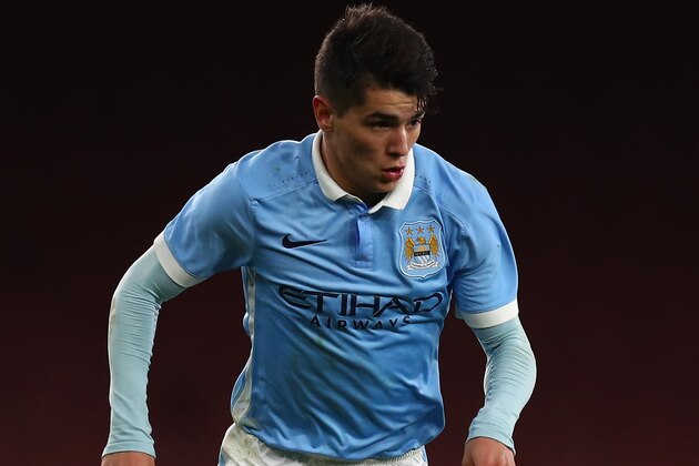 LONDON, ENGLAND - APRIL 04:  Brahim Diaz of Man City in action during the FA Youth Cup semi-final second leg match between Arsenal and Manchester City at Emirates Stadium on April 4, 2016 in London, England.  (Photo by Julian Finney/Getty Images)