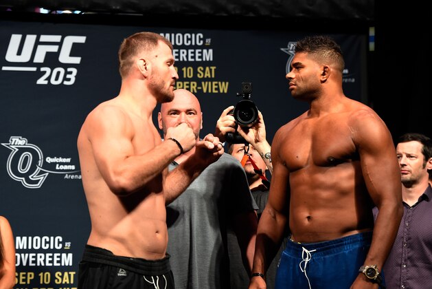 CLEVELAND, OH - SEPTEMBER 09:  (L-R) Stipe Miocic of the United States and Alistair Overeem of the Netherlands face off during the UFC 203 Weigh-in at Quicken Loans Arena on September 9, 2016 in Cleveland, Ohio. (Photo by Josh Hedges/Zuffa LLC/Zuffa LLC via Getty Images)