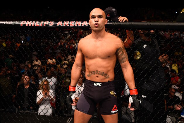 ATLANTA, GA - JULY 30:  Robbie Lawler prepares for the round to begin before facing Tyron Woodley in their welterweight championship bout during the UFC 201 event on July 30, 2016 at Philips Arena in Atlanta, Georgia. (Photo by Jeff Bottari/Zuffa LLC/Zuffa LLC via Getty Images)