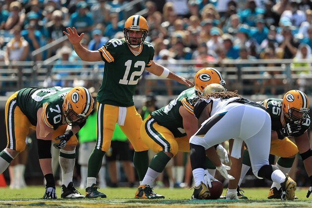 JACKSONVILLE, FL - SEPTEMBER 11:  Aaron Rodgers #12 of the Green Bay Packers calls a play during a game against the Jacksonville Jaguars at EverBank Field on September 11, 2016 in Jacksonville, Florida.  (Photo by Mike Ehrmann/Getty Images)