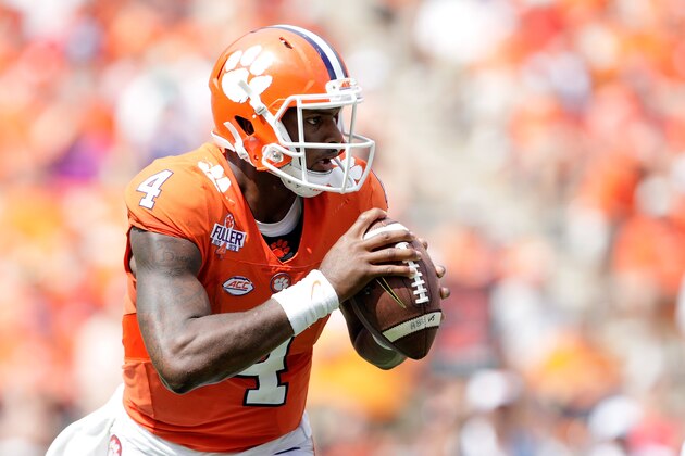 CLEMSON, SC - SEPTEMBER 10: Deshaun Watson #4 of the Clemson Tigers looks to pass during the game against the Troy Trojans at Memorial Stadium on September 10, 2016 in Clemson, South Carolina. (Photo by Tyler Smith/Getty Images)