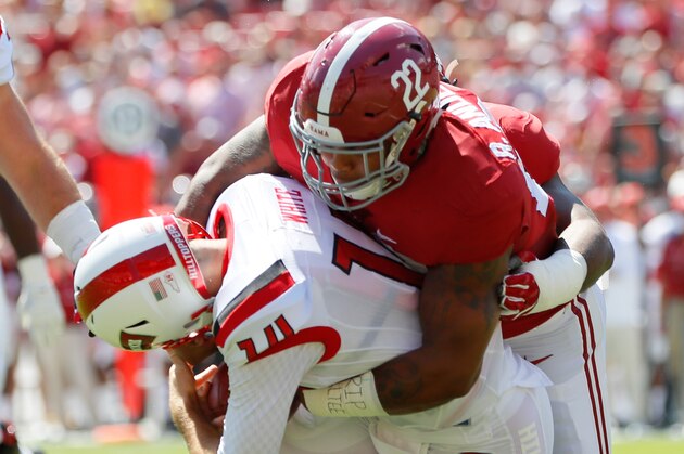 TUSCALOOSA, AL - SEPTEMBER 10:  Ryan Anderson #22 and Jonathan Allen #93 of the Alabama Crimson Tide sack Mike White #14 of the Western Kentucky Hilltoppers at Bryant-Denny Stadium on September 10, 2016 in Tuscaloosa, Alabama.  (Photo by Kevin C. Cox/Getty Images)