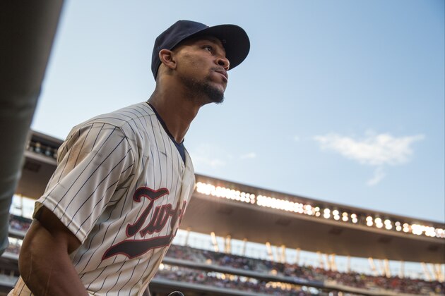 MINNEAPOLIS, MN- JULY 30: Byron Buxton #25 of the Minnesota Twins looks on against the Chicago White Sox on July 30, 2016 at Target Field in Minneapolis, Minnesota. The White Sox defeated the Twins 6-5. (Photo by Brace Hemmelgarn/Minnesota Twins/Getty Images)