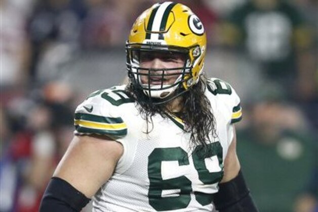 Green Bay Packers tackle David Bakhtiari (69) during an NFL divisional playoff football game against the Arizona Cardinals, Saturday, Jan. 16, 2016, in Glendale, Ariz. (AP Photo/Rick Scuteri)