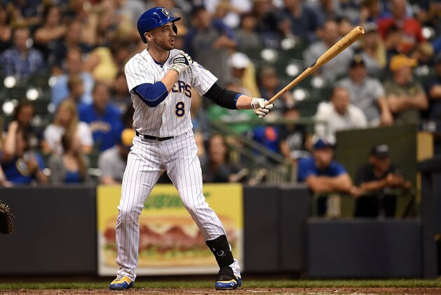 MILWAUKEE, WI - AUGUST 26:  Ryan Braun #8 of the Milwaukee Brewers waits for a pitch during a game against the Pittsburgh Pirates at Miller Park on August 26, 2016 in Milwaukee, Wisconsin.  The Pirates defeated the Brewers 5-3.  (Photo by Stacy Revere/Getty Images)