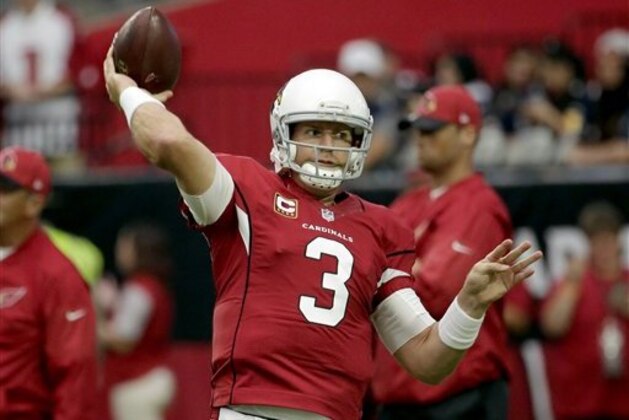 Arizona Cardinals quarterback Carson Palmer (3) warms up prior to an NFL football game against the New England Patriots, Sunday, Sept. 11, 2016, in Glendale, Ariz. (AP Photo/Rick Scuteri)