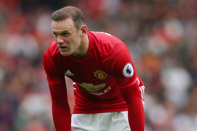 MANCHESTER, ENGLAND - SEPTEMBER 10: Wayne Rooney of Manchester United looks on during the Premier League match between Manchester United and Manchester City at Old Trafford on September 10, 2016 in Manchester, England. (Photo by Alex Livesey/Getty Images) MANCHESTER, ENGLAND - SEPTEMBER 10: Wayne Rooney of Manchester United looks on during the Premier League match between Manchester United and Manchester City at Old Trafford on September 10, 2016 in Manchester, England. (Photo by Alex Livesey/Getty Images)