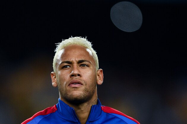 BARCELONA, SPAIN - SEPTEMBER 13:  Neymar Jr. of FC Barcelona looks on prior to the UEFA Champions League Group C match between FC Barcelona and Celtic FC at Camp Nou on September 13, 2016 in Barcelona, .  (Photo by David Ramos/Getty Images)