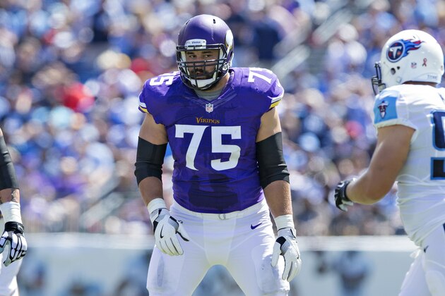 NASHVILLE, TN - SEPTEMBER 11:  Matt Kalil #75 of the Minnesota Vikings at the line of scrimmage during a game against the Tennessee Titans at Nissan Stadium on September 11, 2016 in Nashville, Tennessee.  The Vikings defeated the Titans 25-16.  (Photo by Wesley Hitt/Getty Images)