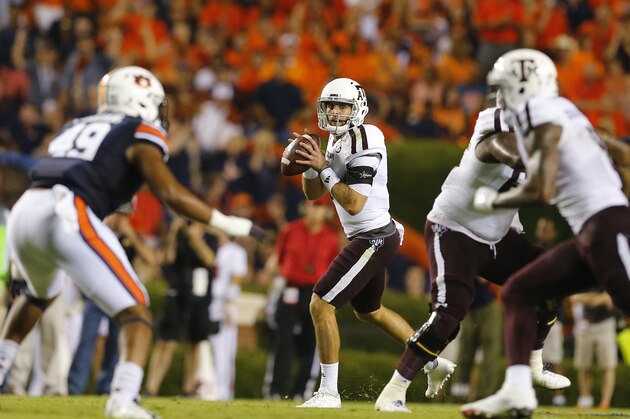 AUBURN, AL - SEPTEMBER 17:  Quarterback Trevor Knight