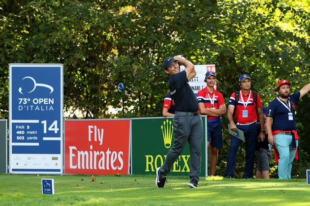 MONZA, ITALY - SEPTEMBER 18:  Francesco Molinari of Italy hits his tee shot on the 14th hole during the fourth round of the Italian Open at Golf Club Milano - Parco Reale di Monza on September 18, 2016 in Monza, Italy.  (Photo by Andrew Redington/Getty Images)