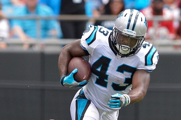 CHARLOTTE, NC - SEPTEMBER 18: Fozzy Whittaker #43 of the Carolina Panthers breaks away from NaVorro Bowman #53 of the San Francisco 49ers during the game at Bank of America Stadium on September 18, 2016 in Charlotte, North Carolina.  (Photo by Grant Halverson/Getty Images)