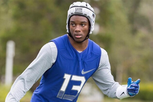 Detroit 4-star talent Ambry Thomas has nearly 40 reported offers and is preparing to narrow down his list of interested schools. He is rated as a cornerback but can also play wide receiver at the next level.