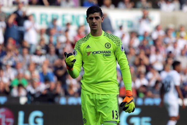 SWANSEA, WALES - SEPTEMBER 11: Thibaut Courtois of Chelsea in action during the Premier League match between Swansea City and Chelsea at The Liberty Stadium on September 11, 2016 in Swansea, Wales. (photo by Athena Pictures/Getty Images)