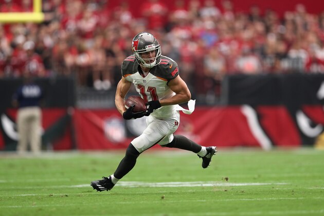 GLENDALE, AZ - SEPTEMBER 18: Wide receiver Adam Humphries #11 of the Tampa Bay Buccaneers runs up field during the first quarter of the NFL game against the Arizona Cardinals at the University of Phoenix Stadium on September 18, 2016 in Glendale, Arizona.  (Photo by Christian Petersen/Getty Images)