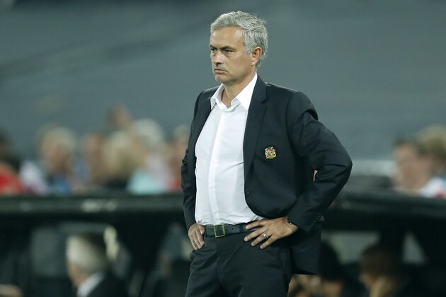 coach Jose Mourinho of Manchester United during the Europa League group A match between Feyenoord and Manchester Uinited on September 15, 2016 at the Kuip stadium in Rotterdam, The Netherlands.(Photo by VI Images via Getty Images)