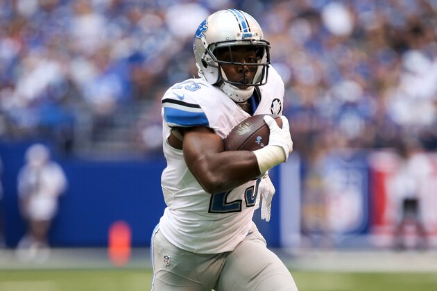 INDIANAPOLIS, IN - SEPTEMBER 11:  Theo Riddick #25 of the Detroit Lions runs with the ball in the first quarter against the Indianapolis Colts at Lucas Oil Stadium on September 11, 2016 in Indianapolis, Indiana. (Photo by Dylan Buell/Getty Images)