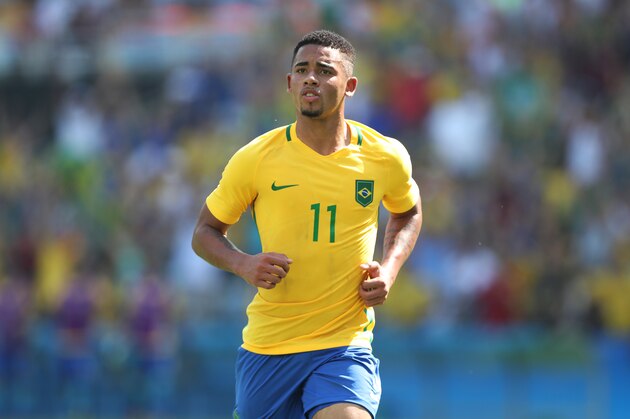 RIO DE JANEIRO, BRAZIL - AUGUST 17: Gabriel Jesus of Brazil looks on during the Semi Final match between Brazil and Honduras at Maracana Stadium on August 17, 2016 in Rio de Janeiro, Brazil. (Photo by Ian MacNicol/Getty Images)