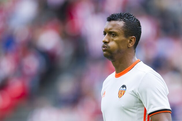 BILBAO, SPAIN - SEPTEMBER 18:  Luis Carlos Almeida 'Nani' of Valencia CF reacts during the La Liga match between Athletic Club Bilbao and Valencia CF at San Mames Stadium on September 18, 2016 in Bilbao, Spain.  (Photo by Juan Manuel Serrano Arce/Getty Images)