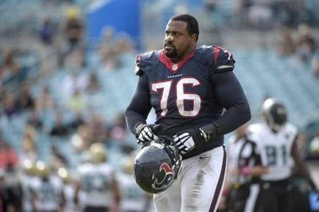 Houston Texans tackle Duane Brown (76) walks off the field after a series of downs during the second half an NFL football game against the Jacksonville Jaguars in Jacksonville, Fla., Sunday, Oct. 18, 2015. The Texans won 31-20. (AP Photo/Phelan M. Ebenhack)