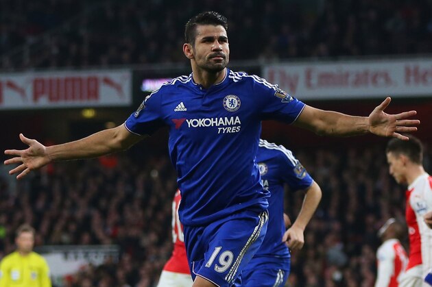 LONDON, ENGLAND - JANUARY 24:  Diego Costa of Chelsea celebrates after he scores to make it 0-1 during the Barclays Premier League match between Arsenal and Chelsea at the Emirates Stadium on January 24, 2016 in London, England.  (Photo by Catherine Ivill - AMA/Getty Images)