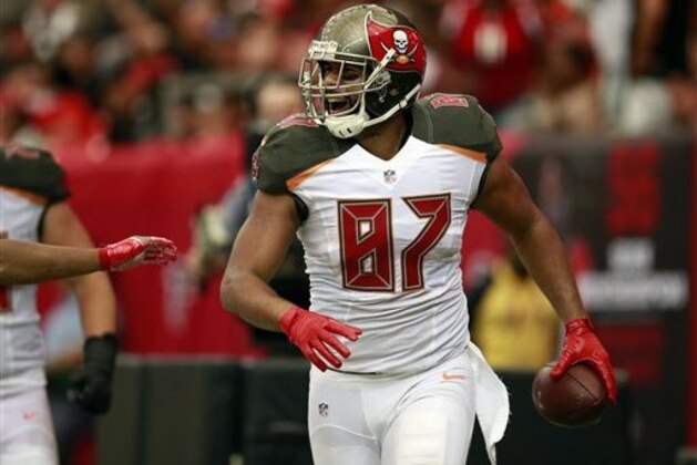 Tampa Bay Buccaneers tight end Austin Seferian-Jenkins (87) celebrates after catching a touchdown against the Atlanta Falcons during an NFL football game, Sunday, Sept. 11, 2016, in Atlanta. The Buccaneers won the game 31-24.    (Jeff Haynes/AP Images for Panini)