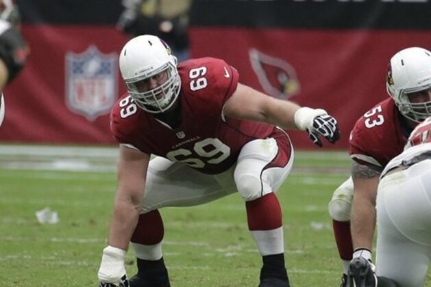 Arizona Cardinals guard Evan Mathis (69) during an NFL football game against the Tampa Bay Buccaneers, Sunday, Sept. 18, 2016, in Glendale, Ariz. (AP Photo/Rick Scuteri)