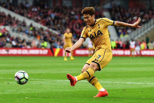 MIDDLESBROUGH, ENGLAND - SEPTEMBER 24:  Heung-Min Son of Tottenham Hotspur shoots during the Premier League match between Middlesbrough and Tottenham Hotspur at the Riverside Stadium on September 24, 2016 in Middlesbrough, England.  (Photo by Dan Mullan/Getty Images)