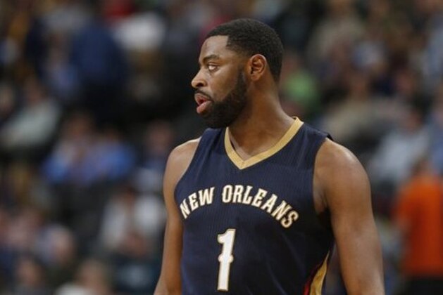 New Orleans Pelicans guard Tyreke Evans (1) in the second half of an NBA basketball game Sunday, Dec. 20, 2015, in Denver. The Pelicans won 130-125. (AP Photo/David Zalubowski)