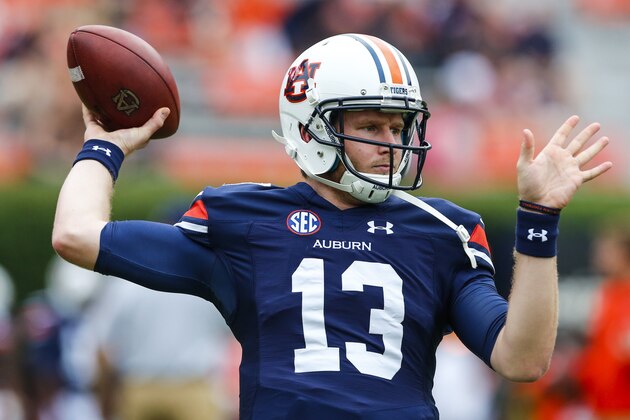 AUBURN, AL - SEPTEMBER 17:  Quarterback Sean White