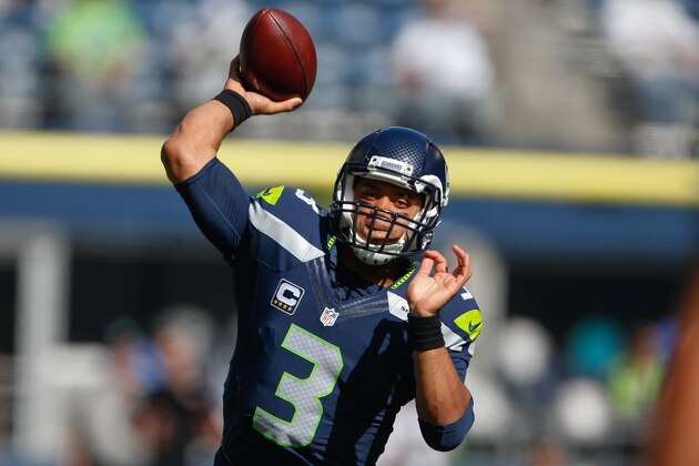 SEATTLE, WA - SEPTEMBER 25:  Quarterback Russell Wilson #3 of the Seattle Seahawks warms up prior to the game against the San Francisco 49ers at CenturyLink Field on September 25, 2016 in Seattle, Washington.  (Photo by Otto Greule Jr/Getty Images)