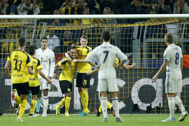 (L-R) Julian Weigl of Borussia Dortmund, Gonzalo Castro of Borussia Dortmund, Raphael Varane of Real Madrid, Pierre-Emerick Aubameyang of Borussia Dortmund, Matthias Ginter of Borussia Dortmund, Cristiano Ronaldo of Real Madrid, Toni Kroos of Real Madrid during the UEFA Champions League group F match between Borussia Dortmund and Real Madrid on September 27, 2016 at the Signal Iduna Park stadium in Dortmund, Germany.(Photo by VI Images via Getty Images)