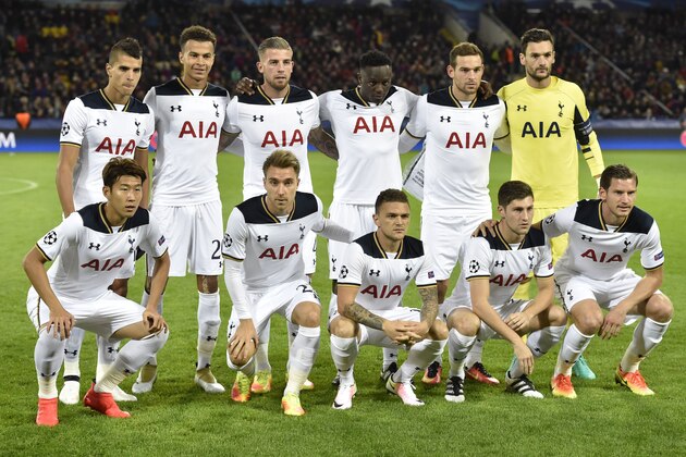Tottenham Hotspur's players pose for photographers before their Champions League football match between CSKA Moscow and Tottenham Hotspur at the CSKA arena in Moscow on September 27, 2016. / AFP / YURI KADOBNOV        (Photo credit should read YURI KADOBNOV/AFP/Getty Images)