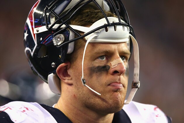 FOXBORO, MA - SEPTEMBER 22:  J.J. Watt #99 of the Houston Texans looks on during the first half against the New England Patriots at Gillette Stadium on September 22, 2016 in Foxboro, Massachusetts.  (Photo by Adam Glanzman/Getty Images)