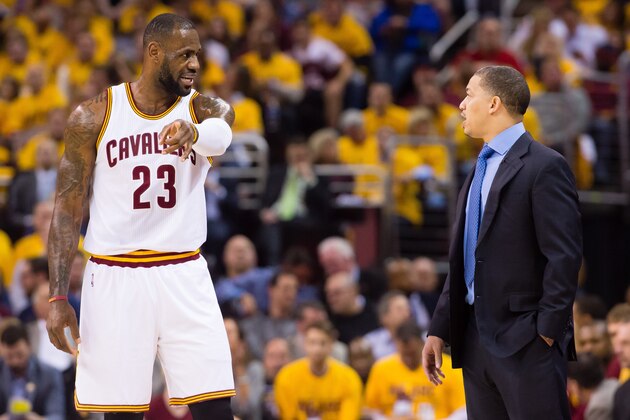 CLEVELAND, OH - MAY 4: LeBron James #23 of the Cleveland Cavaliers talks with head coach Tyronn Lue of the Cleveland Cavaliers during the first half of the NBA Eastern Conference semifinals against the Atlanta Hawks at Quicken Loans Arena on May 4, 2016 in Cleveland, Ohio. NOTE TO USER: User expressly acknowledges and agrees that, by downloading and or using this photograph, User is consenting to the terms and conditions of the Getty Images License Agreement. (Photo by Jason Miller/Getty Images)