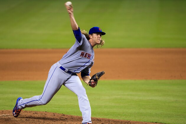 MIAMI, FL - SEPTEMBER 27: Noah Syndergaard #34 of the New York Mets pitches during the fifth inning of the game against the Miami Marlins at Marlins Park on September 27, 2016 in Miami, Florida. (Photo by Rob Foldy/Getty Images)