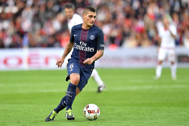 PARIS, FRANCE - OCTOBER 01: Marco Verratti of Paris Saint-Germain runs with the ball during the Ligue 1 match between Paris Saint-Germain and FC Girondins de Bordeaux at Parc des Princes on October 1, 2016 in Paris, France. (Photo by Aurelien Meunier/Getty Images) PARIS, FRANCE - OCTOBER 01: Marco Verratti of Paris Saint-Germain runs with the ball during the Ligue 1 match between Paris Saint-Germain and FC Girondins de Bordeaux at Parc des Princes on October 1, 2016 in Paris, France. (Photo by Aurelien Meunier/Getty Images)
