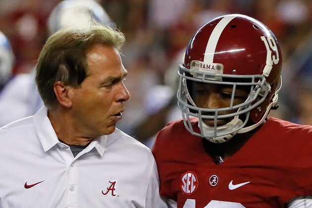 TUSCALOOSA, AL - OCTOBER 01:  Head coach Nick Saban of the Alabama Crimson Tide yells at Xavian Marks #19 after he attempted a kickoff return against the Kentucky Wildcats at Bryant-Denny Stadium on October 1, 2016 in Tuscaloosa, Alabama.  (Photo by Kevin C. Cox/Getty Images)