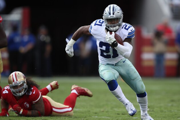 SANTA CLARA, CA - OCTOBER 02:   Ezekiel Elliott #21 of the Dallas Cowboys rushes the ball against the San Francisco 49ers at Levi's Stadium on October 2, 2016 in Santa Clara, California. (Photo by Ezra Shaw/Getty Images)