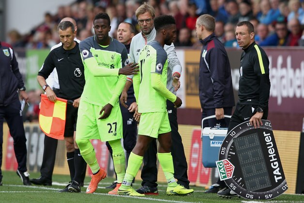 BURNLEY, ENGLAND - AUGUST 20: Daniel Sturridge of Liverpool is subbed off for Divock Origi of Liverpool during the Premier League match between Burnley and Liverpool at Turf Moor on August 20, 2016 in Burnley, England.  (Photo by Jan Kruger/Getty Images)