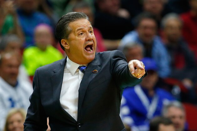 DES MOINES, IA - MARCH 17:  Head coach John Calipari of the Kentucky Wildcats complains to the referee while playing against the Stony Brook Seawolves in the second half during the first round of the 2016 NCAA Men's Basketball Tournament at Wells Fargo Arena on March 17, 2016 in Des Moines, Iowa.  (Photo by Kevin C. Cox/Getty Images)