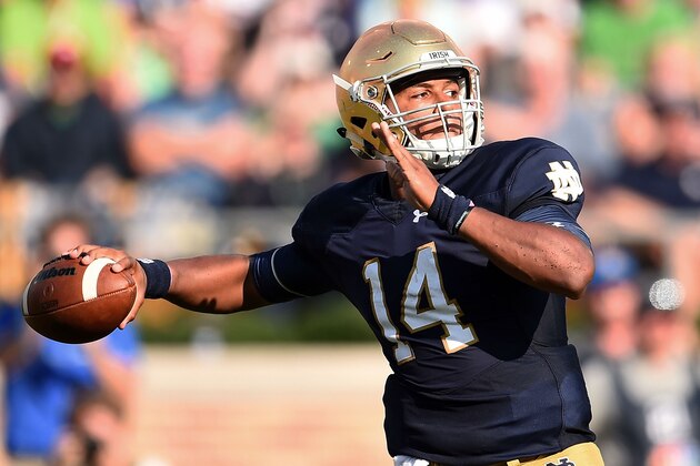 SOUTH BEND, IN - SEPTEMBER 24:  DeShone Kizer #14 of the Notre Dame Fighting Irish drops back to pass during a game against the Duke Blue Devils at Notre Dame Stadium on September 24, 2016 in South Bend, Indiana.  Duke defeated Notre Dame 38-35.  (Photo by Stacy Revere/Getty Images)