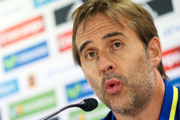 Spain's national football team head coach Julen Lopetegui gives a press conference, on August 31, 2016, in Brussels. Spain will play a friendly football match on September 1, 2016 against Belgian national football team Red Devils. / AFP / Belga / VIRGINIE LEFOUR / Belgium OUT        (Photo credit should read VIRGINIE LEFOUR/AFP/Getty Images)