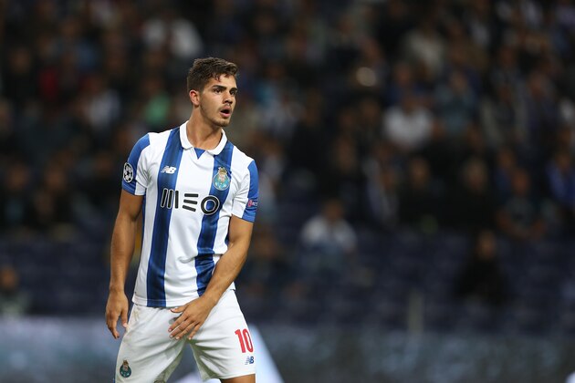 PORTO PORTUGAL - SEPTEMBER 14: FC Porto's forward from Portugal Andre Silva during the UEFA Champions League match between FC Porto v FC Copenhagen at Estadio do Dragao on September 14, 2016 in Lisbon, Portugal.  (Photo by Carlos Rodrigues/Getty Images)